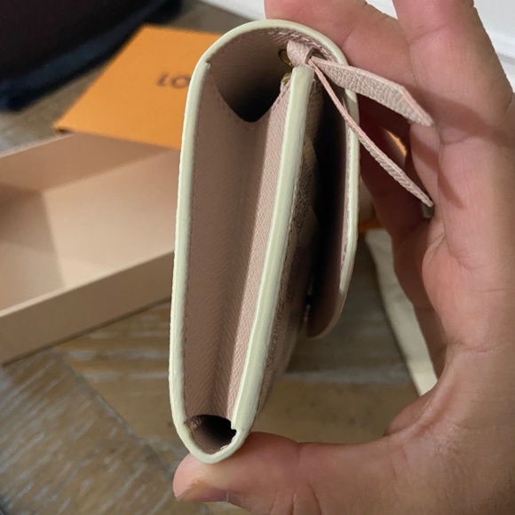 Louis vuitton damier mollie ballerine wallet - Picture 10 of 10